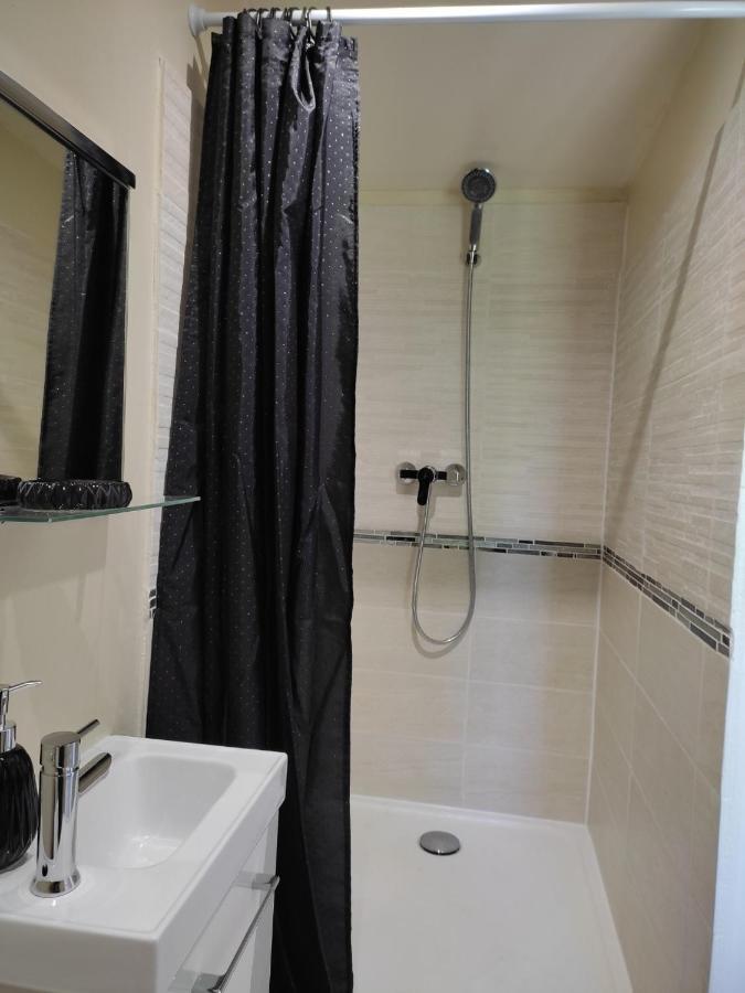 Chez Chon Et Jean-Marie Apartment Hermanville-sur-Mer Bagian luar foto